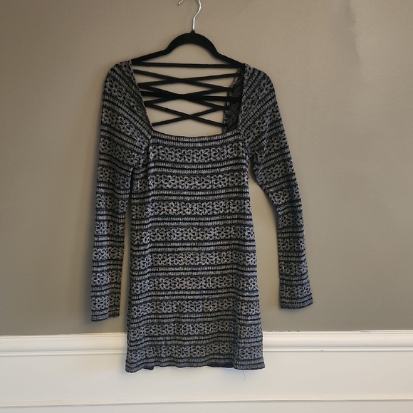 Free People Dresses & Skirts - Free People Black and Gray Long Sleeve Dress